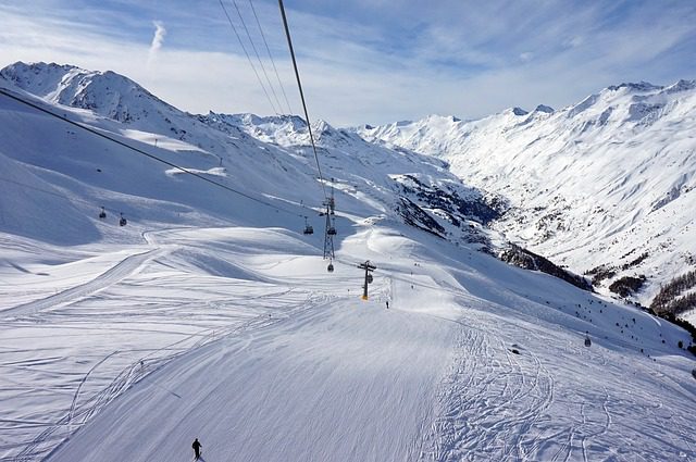 ski in austria